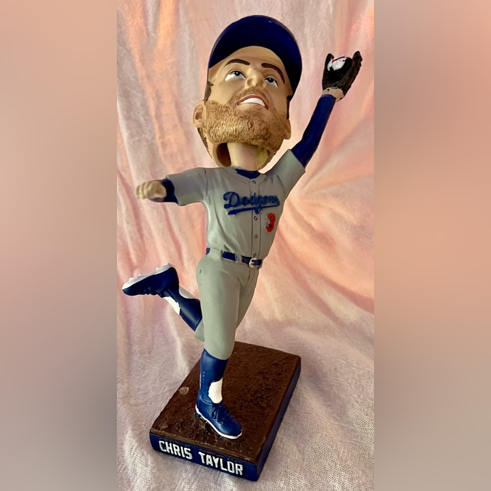 Chris Taylor Los Angeles DODGERS bobblehead. Brand new in box.